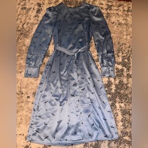 H&M Blue satin Long Sleeve midi Dress with crane Pattern cottagecore fairycore